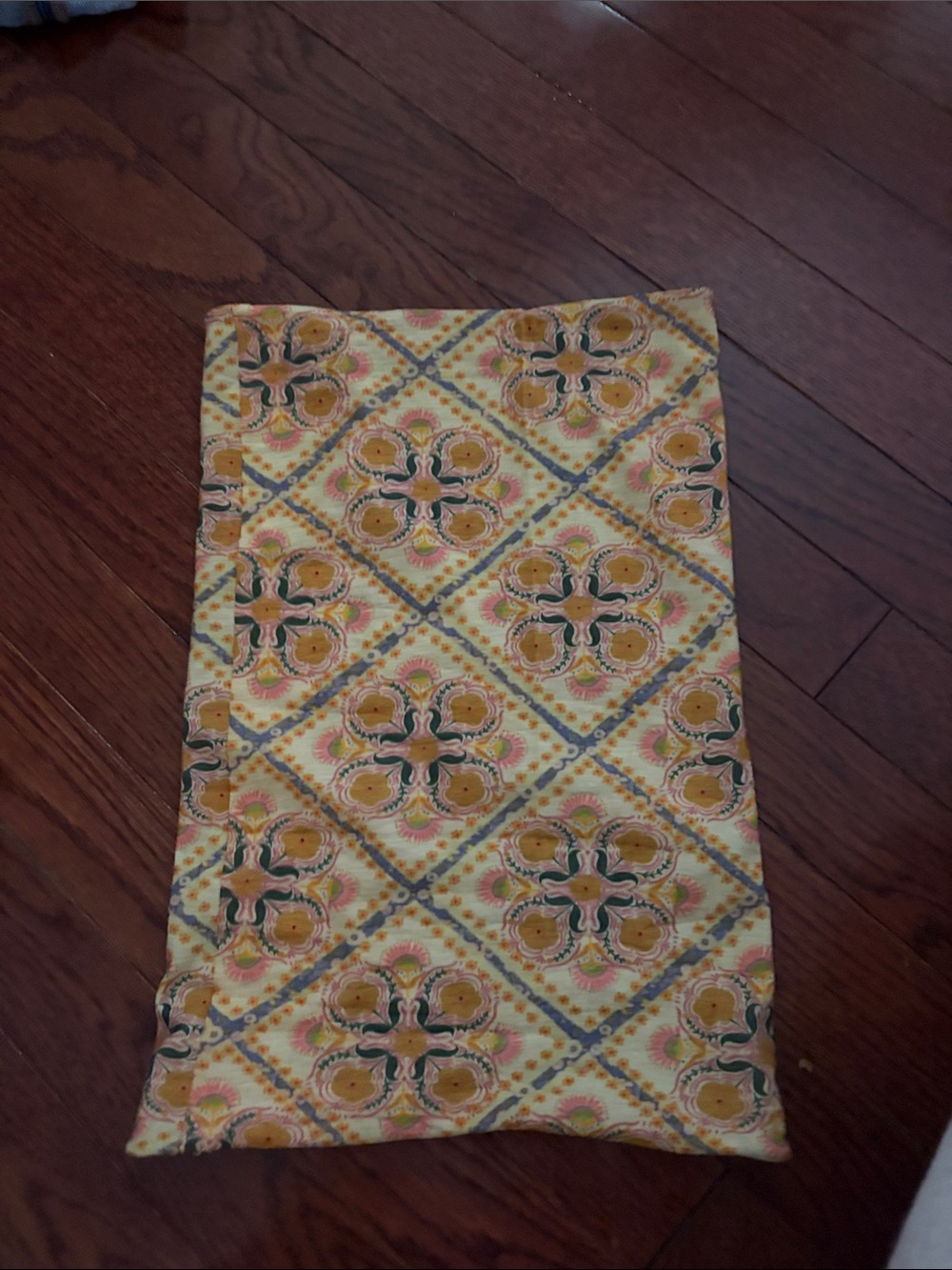 Yellow Floral Diamond Pattern Decorative Pillow Cover